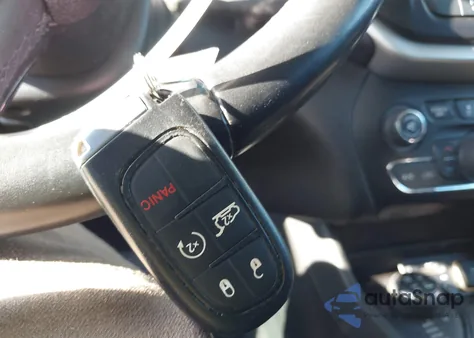 2018 Jeep Cherokee Trailhawk 4X4 из США, поврежденный, VIN 1C4PJMBX7JD507453